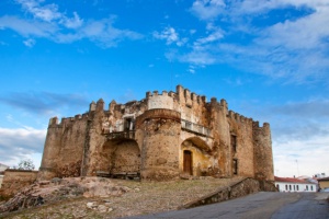 Valencia del Ventoso Castle